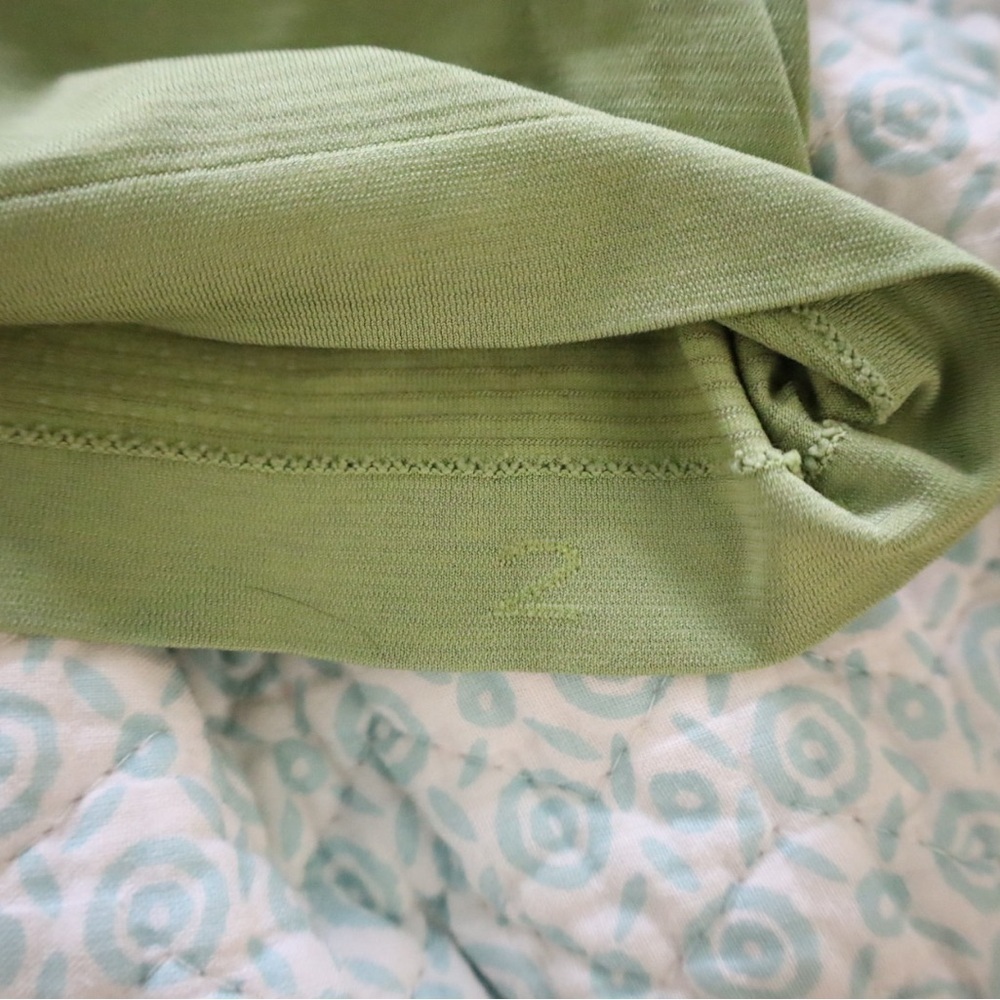 Lululemon Swiftly Tech Racerback 2.0 Vista Green Size 2 - Picture 6 of 6